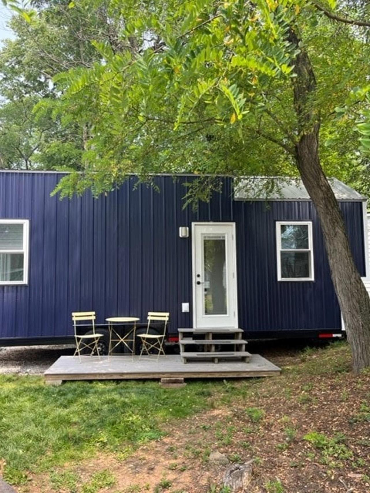 The Tiny Getaway Home Elizabethtown Eksteriør bilde